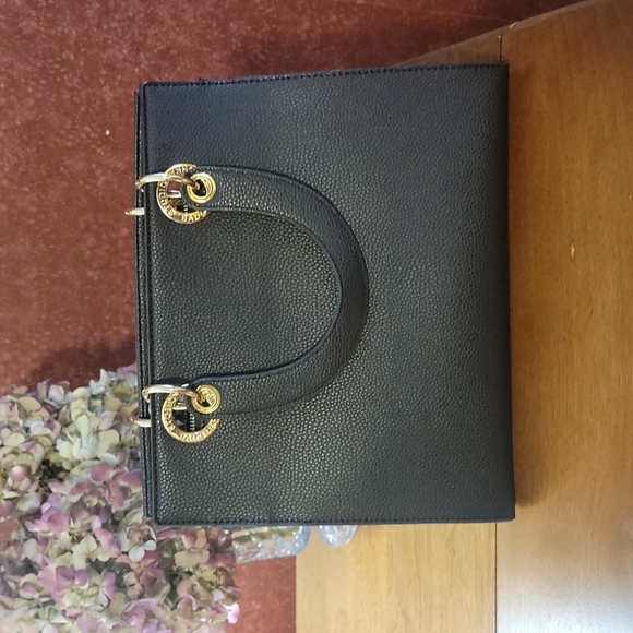 Black satchel - Picture 8 of 11